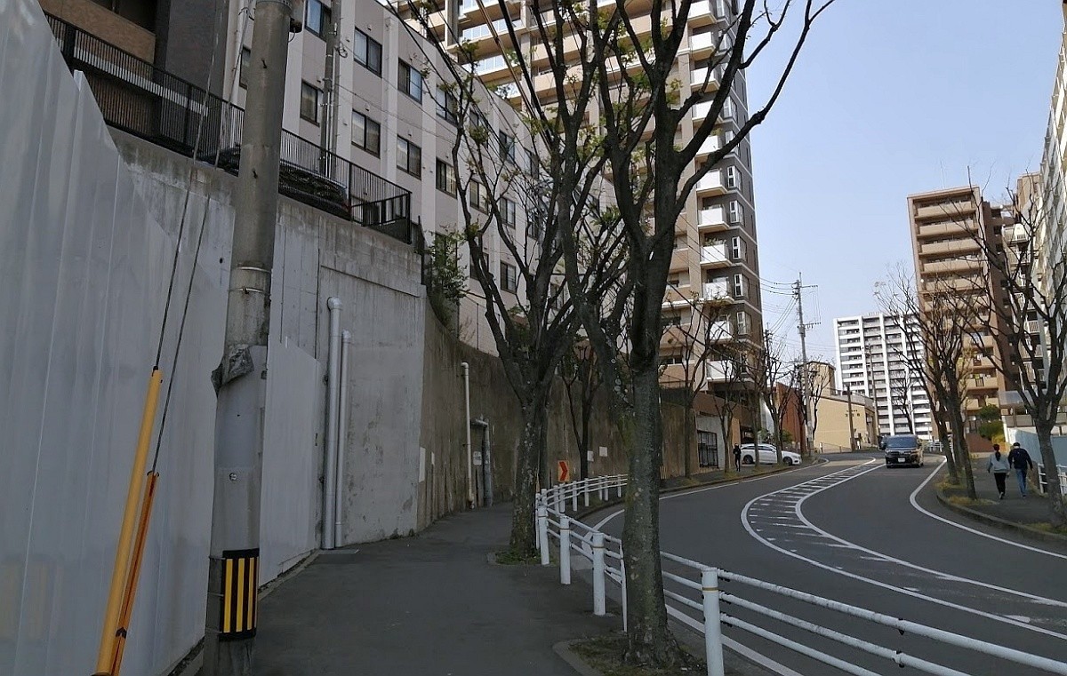 20200502_小倉台地の謎_東端崖